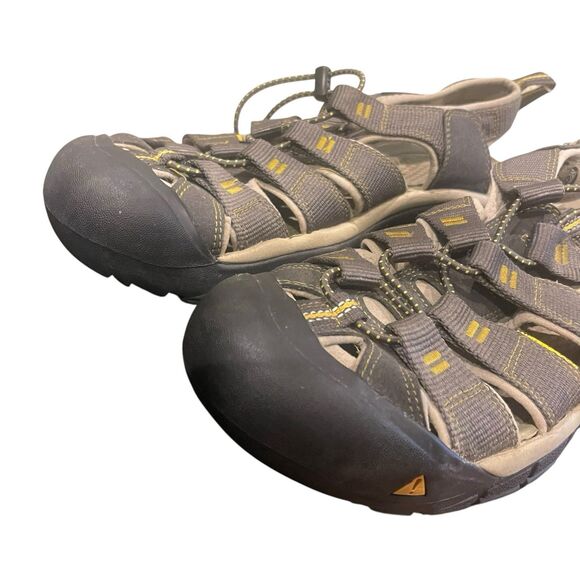 Size 10 - Keen Men\'s Newport H2 Sandals Gray/green main image 5